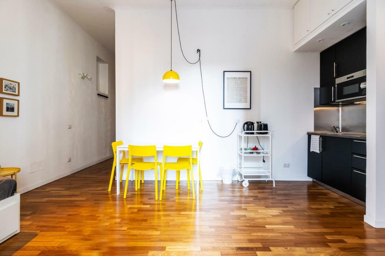 Primopiano - Giambellino Lägenhet Milano Exteriör bild